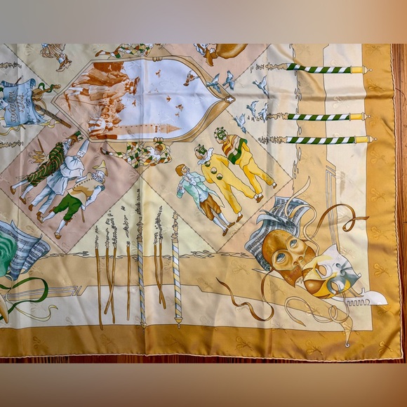 HERMES Vintage Rare Luxury Mandolin Jacquard Silk 90 Scarf “Le Carnaval Venise” - Picture 8 of 16